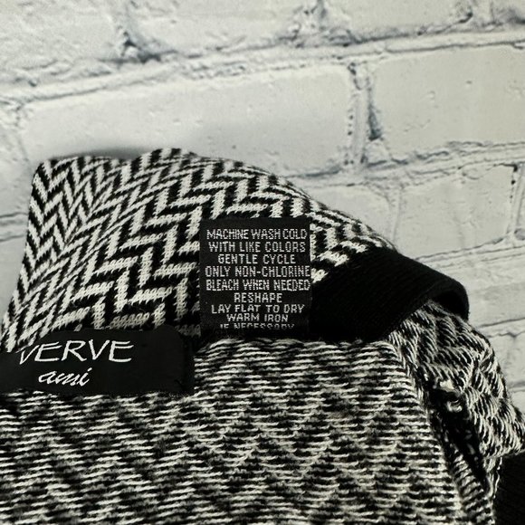 Verve ami‎ Open Front Cardigan Sweater, Size Medium, Black/White Chevron Pattern - Picture 6 of 6